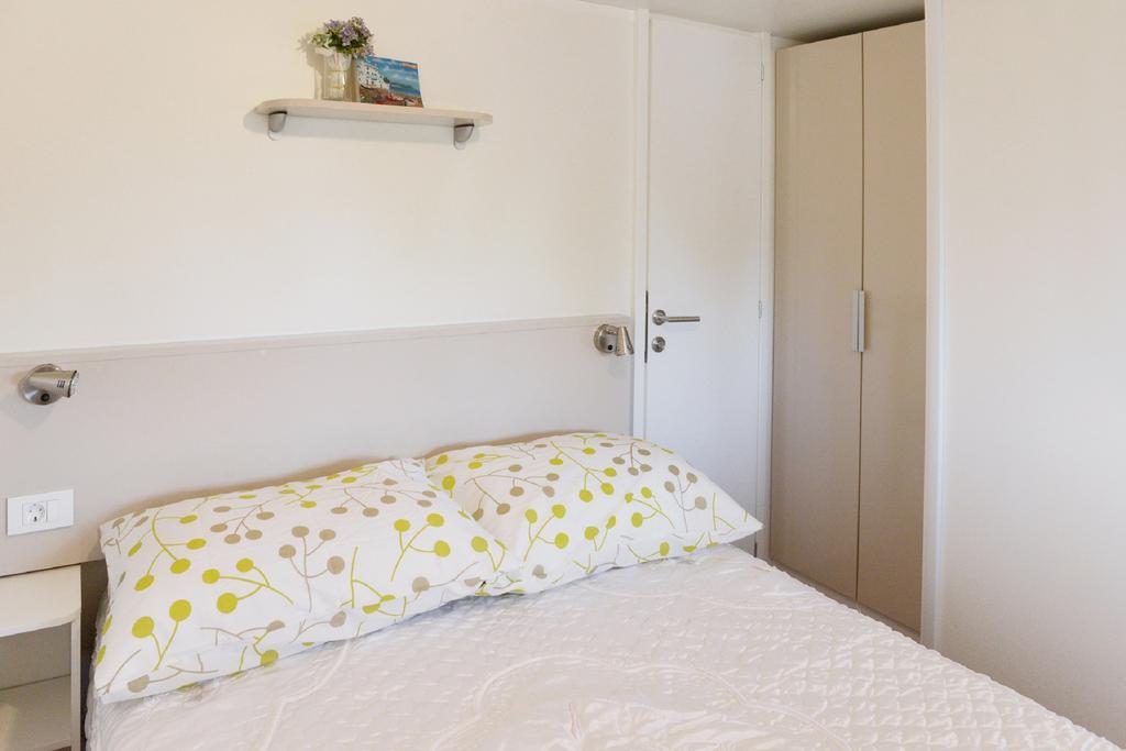 Mobile Homes Murter 耶泽拉 外观 照片